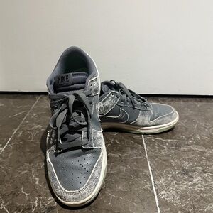 ⏰Last Chance Offer⏰ Nike Men's Charcoal Sneakers